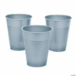 Brand new ⭐ Plastic Cups - 20 Ct. 🥰